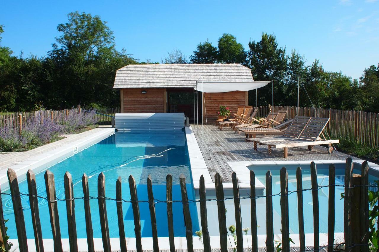 Le Couvent De Neuviale Bed and Breakfast Parisot  Buitenkant foto