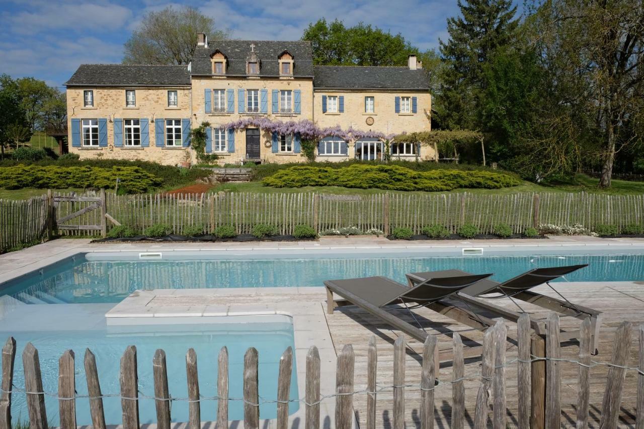 Le Couvent De Neuviale Bed and Breakfast Parisot  Buitenkant foto