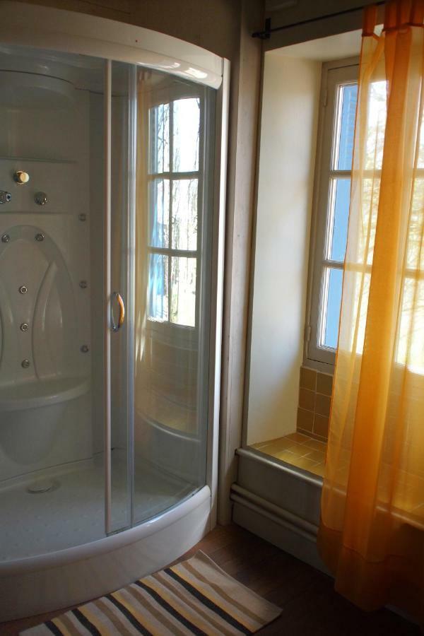 Le Couvent De Neuviale Bed and Breakfast Parisot  Buitenkant foto